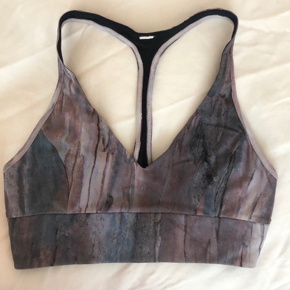 LuluLemon REVERSIBLE sports bra